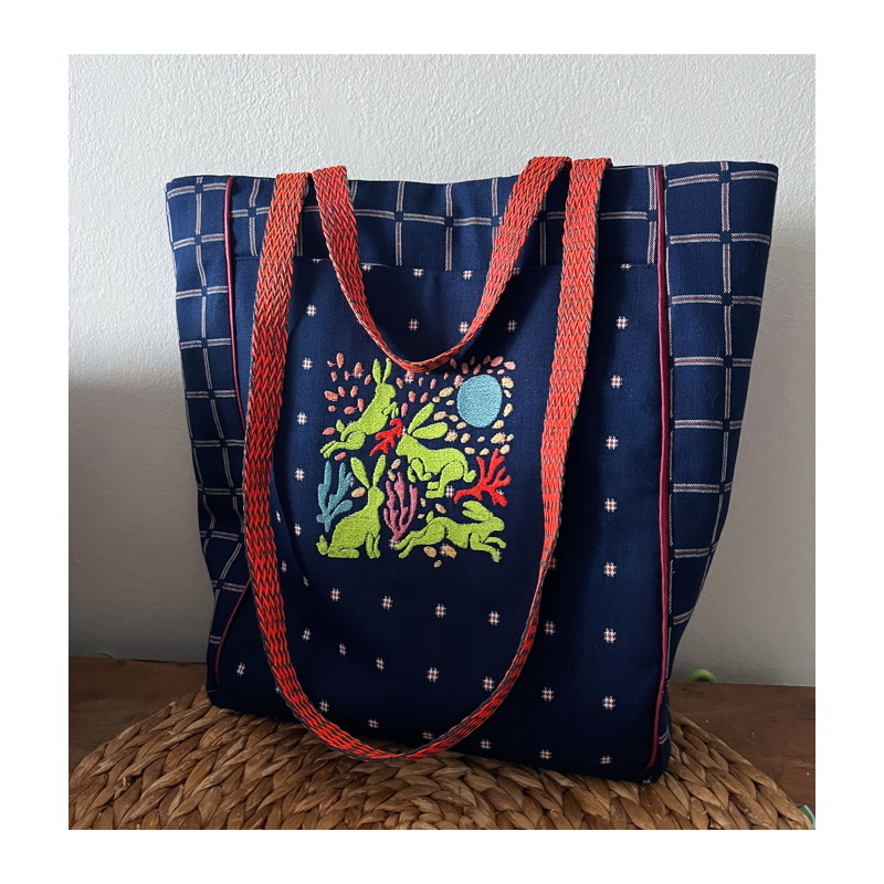 O Valencia!-gyank nakışlı çanta